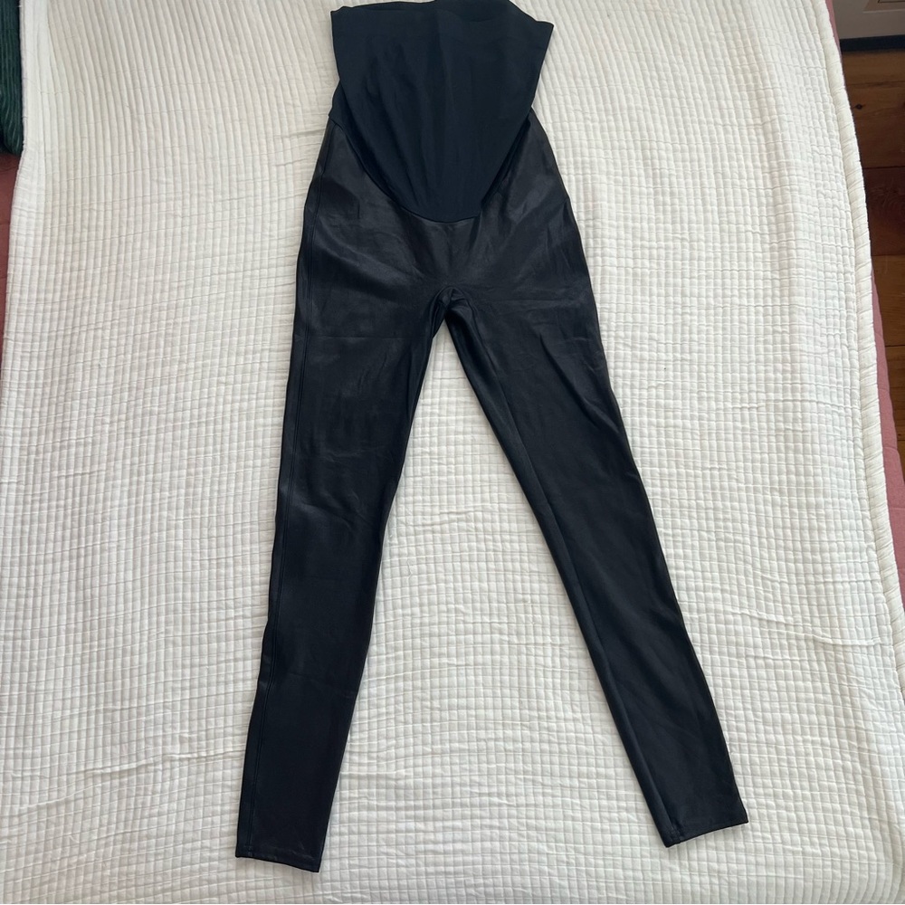 EUC Spanx Maternity Faux Leather Leggings - Black - Small